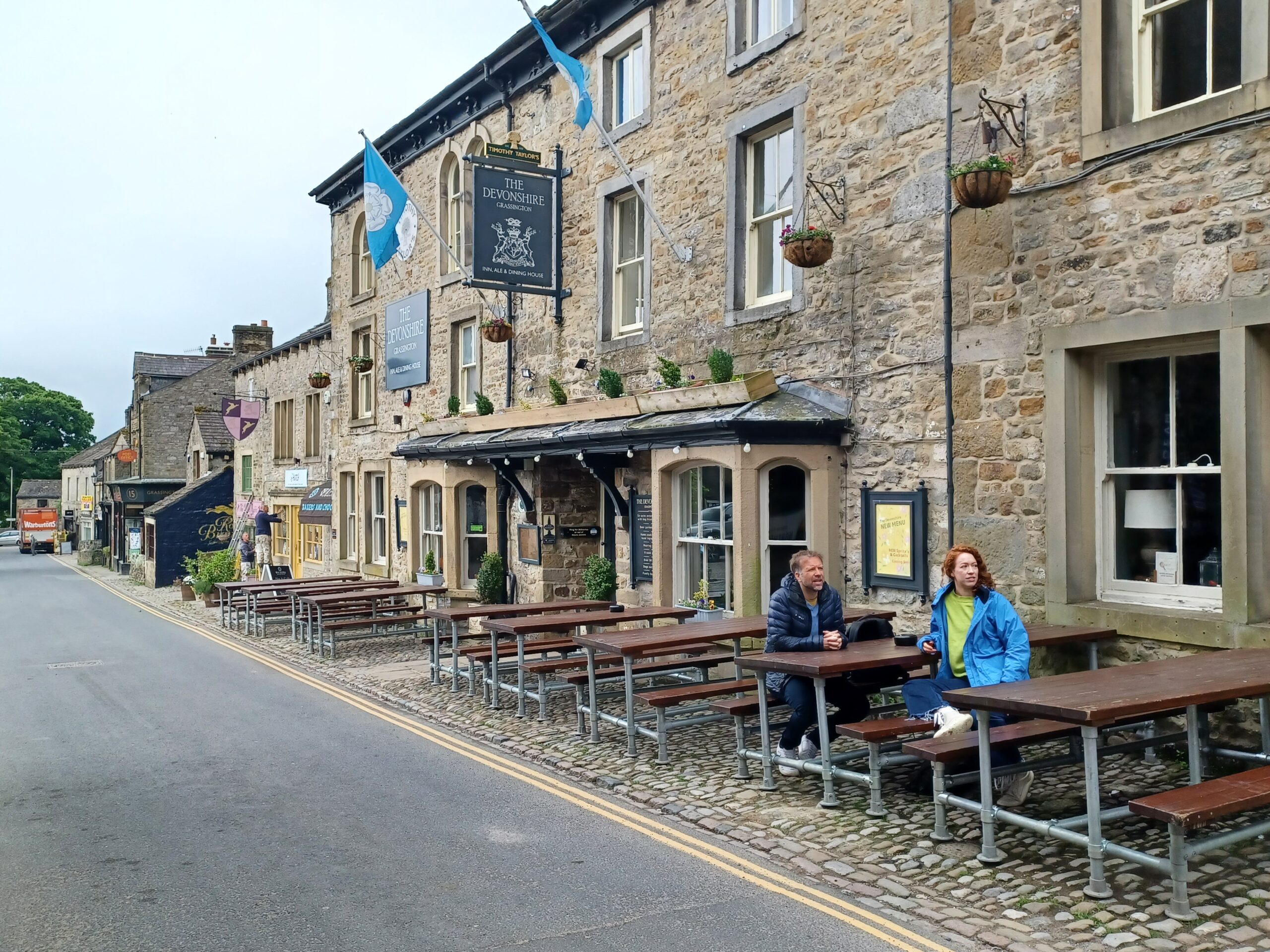 An image of the Devonshire Arms used as the Drover Arms in All Creatures Great and Small